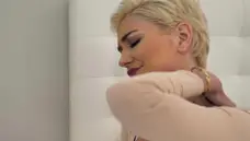 Cum4K: Skye Blue massage