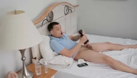 Lil Humpers: Fantasy raw fucking alongside busty european maid