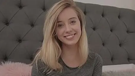 Sis Loves Me: Loud sex between stepsister Haley Reed