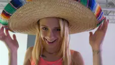 Tiny 4K: Very cute Kristy May