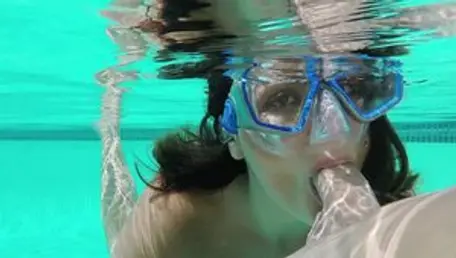 Let's Try Anal - Perfect Kylie Sinner in the pool