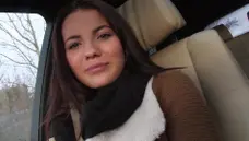 StrandedTeens: Nailing along with hitchhiker Vanessa Decker