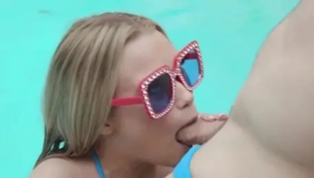Family XXX: Nailing together with blonde Teen Chloe