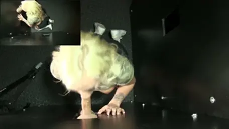 Gloryhole Secrets: Daisy's Deep Throat Delight