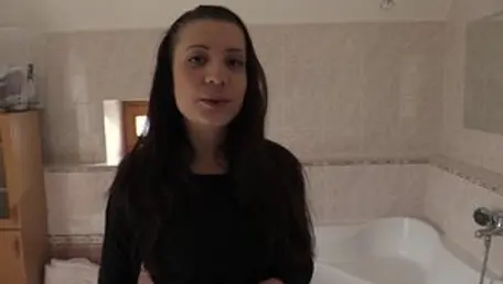 Quest for Orgasm: Therese Bizzare goes wild on cock in the bed