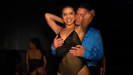 In The VIP - Booty bitch Kimmy Granger rushes pussy sex