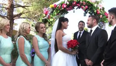 Naughty Weddings - Marcus Bay enjoys pussy fucking