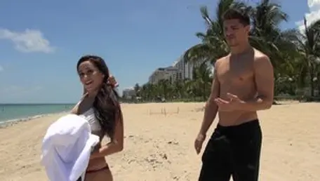 8th Street Latinas - Thick Evie Olson