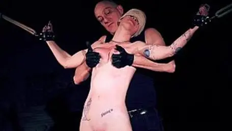 Bad Time Stories: Girl Red Used tied up