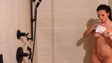 Daisy Gets Wrecked By Vince