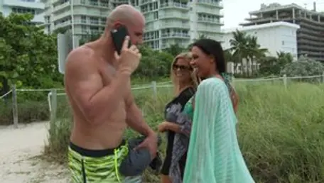 Wives on Vacation: Rachel Starr and beautiful Alexis Fawx